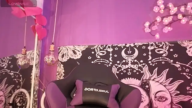 Gaia Gatex online show from February 21, 2026, 1:45 pm