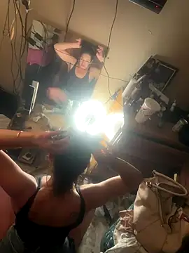 Snapshot of silverbay-456 chatting on October 11, 2025, 10:14 am silverbay-456 online show from October 11, 2025, 10:14 am