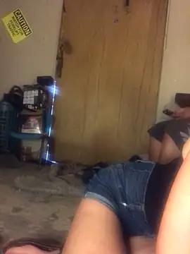 Snapshot of silverbay-456 chatting on October 13, 2025, 1:05 am silverbay-456 online show from October 13, 2025, 1:05 am