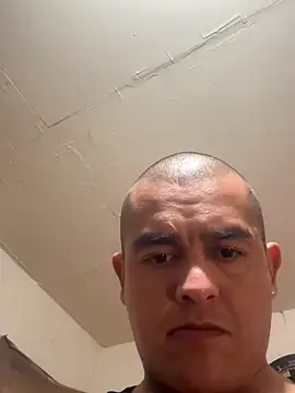 Snapshot of silverbay-456 chatting on October 18, 2025, 6:37 am silverbay-456 online show from October 18, 2025, 6:37 am