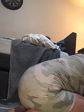 Snapshot of silverbay-456 chatting on October 22, 2025, 2:12 am silverbay-456 online show from October 22, 2025, 2:12 am