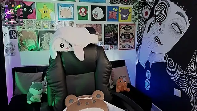 Yuhwan  online show from September 9, 2025, 9:14 pm