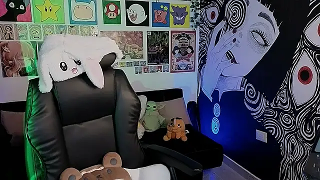 Yuhwan  online show from September 15, 2025, 11:05 pm