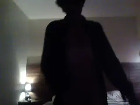 Snapshot of activo_maduro chatting on September 23, 2025, 7:22 am activo maduro online show from September 23, 2025, 7:22 am