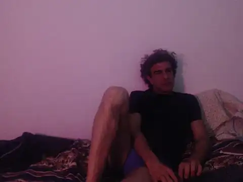 Snapshot of activo_maduro chatting on October 7, 2025, 8:33 am activo maduro online show from October 7, 2025, 8:33 am