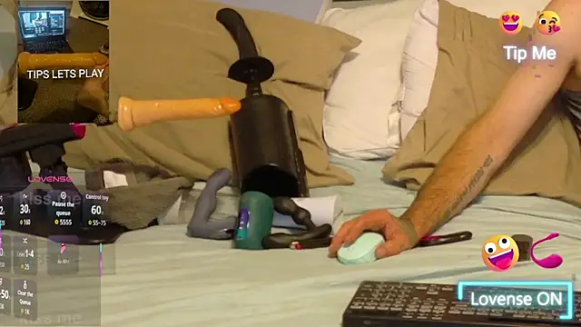 danoo84 online show from October 23, 2025, 4:01 am