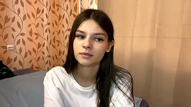 Snapshot of Kate_best chatting on September 19, 2025, 7:32 am Kate best online show from September 19, 2025, 7:32 am