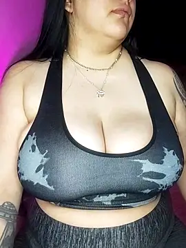 kittenFreyja  online show from October 6, 2025, 11:46 pm