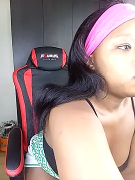 Young Slut21 online show from October 16, 2025, 4:35 am