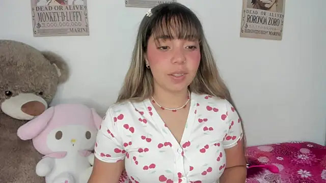 Snapshot of emma_grays2 chatting on March 3, 2026, 6:19 am emma grays2 online show from March 3, 2026, 6:19 am