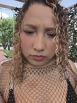 Eve  Queen online show from October 26, 2025, 2:45 pm