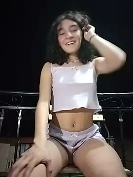 LuaBusch online show from June 13, 2026, 4:21 am