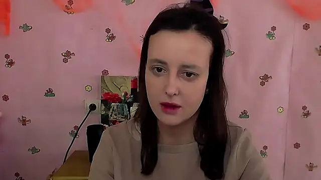 Snapshot of FeelMe__ chatting on November 3, 2025, 8:15 am FeelMe online show from November 3, 2025, 8:15 am