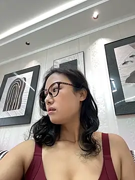 Snapshot of wen521 chatting on October 23, 2025, 3:17 am wen521 online show from October 23, 2025, 3:17 am