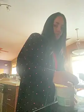 starsaligned online show from January 6, 2026, 10:45 pm