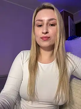 KassandraTress online show from May 21, 2026, 6:37 pm