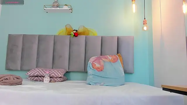 genesis4u online show from December 15, 2025, 12:09 pm