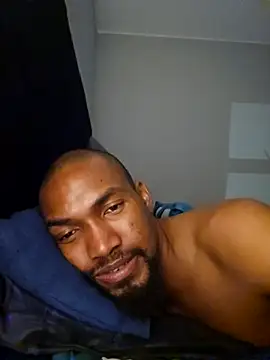 mojaymort online show from October 11, 2025, 9:35 pm