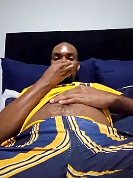 Snapshot of mojaymort chatting on February 15, 2026, 9:33 pm mojaymort online show from February 15, 2026, 9:33 pm