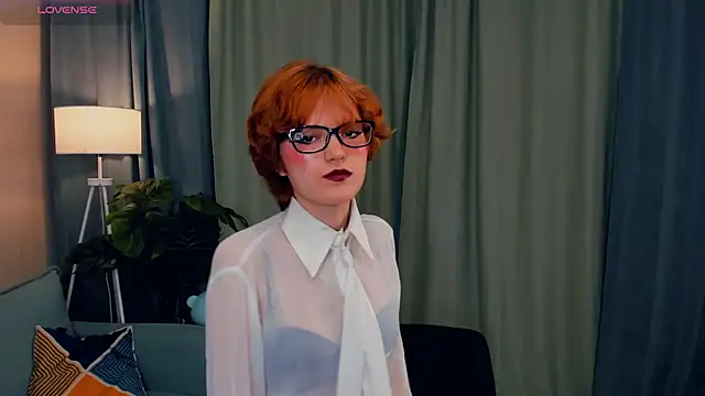 EdlinGathright online show from October 7, 2025, 3:47 am