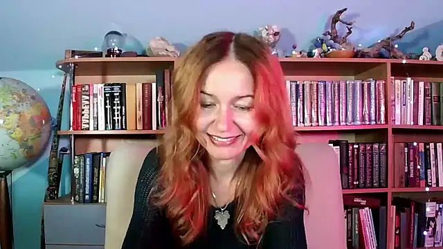 Snapshot of Foxilady357 chatting on October 20, 2025, 1:55 pm Foxilady357 online show from October 20, 2025, 1:55 pm