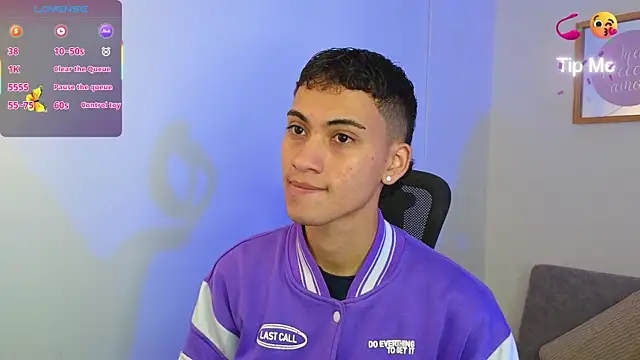 yulian vasquez online show from September 30, 2025, 12:10 pm