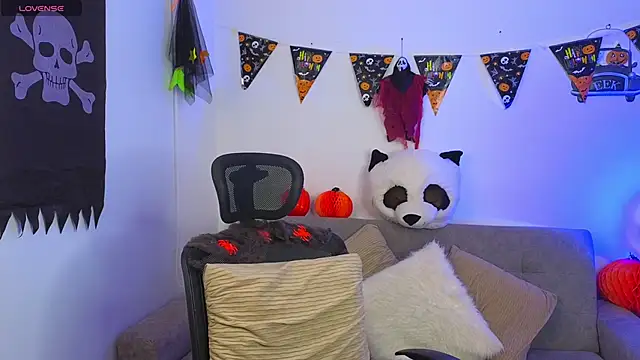 yulian vasquez online show from October 28, 2025, 12:30 pm