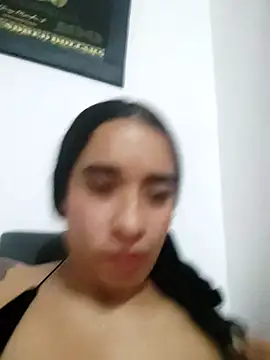 Valenn fernandez online show from May 31, 2026, 1:25 am