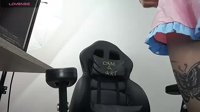 Snapshot of Taboo-AliyahRyan chatting on October 7, 2025, 12:13 pm Taboo-AliyahRyan online show from October 7, 2025, 12:13 pm