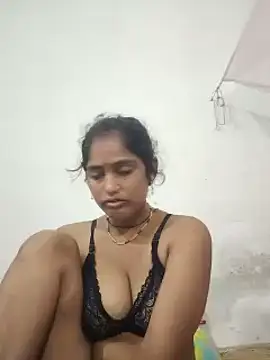 Guriya0076 online show from July 3, 2026, 11:55 pm