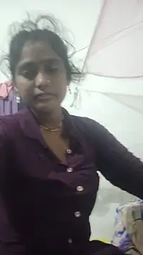 Guriya0076 online show from July 17, 2026, 10:58 pm