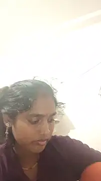Guriya0076 online show from July 21, 2026, 3:47 pm