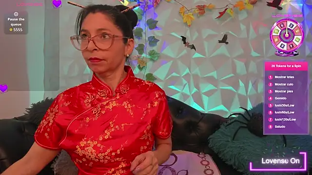 SabinaDeluxe cg online show from October 31, 2025, 12:50 pm