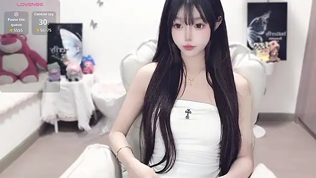 Snapshot of -EEBABY chatting on October 15, 2025, 10:21 pm -EEBABY online show from October 15, 2025, 10:21 pm