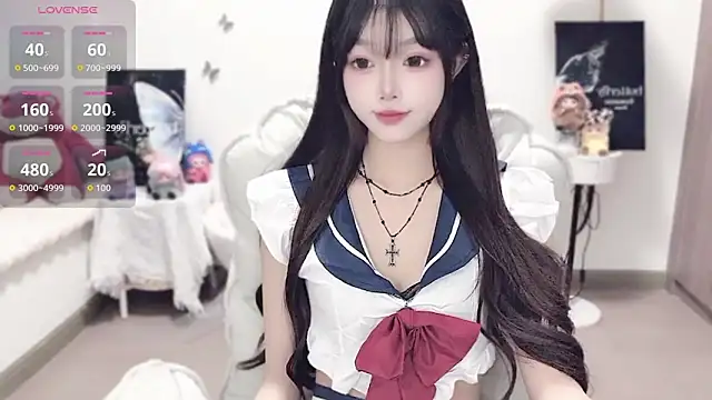 Snapshot of -EEBABY chatting on October 18, 2025, 10:21 pm -EEBABY online show from October 18, 2025, 10:21 pm