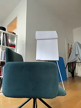 SexyLeon8 online show from October 20, 2025, 9:10 am