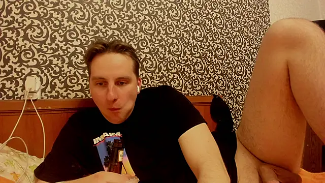 romiosabrino online show from April 21, 2026, 6:55 pm