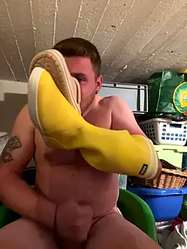 rubber oliver online show from September 27, 2025, 9:14 am