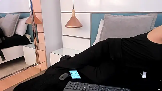 Snapshot of Ashkoreh chatting on October 29, 2025, 10:11 pm Ashkoreh online show from October 29, 2025, 10:11 pm