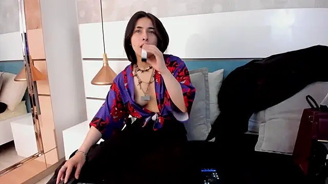 Ashkoreh online show from March 30, 2026, 9:16 pm