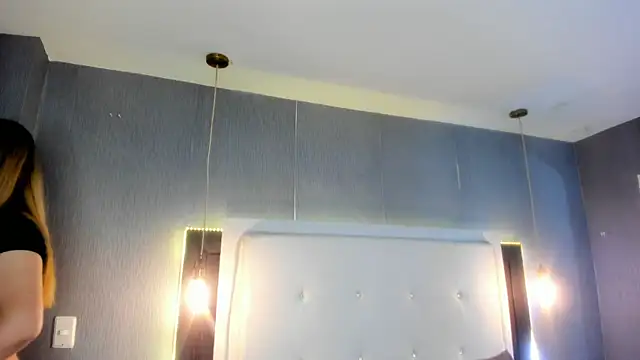 ximenanoah online show from April 10, 2026, 12:21 pm