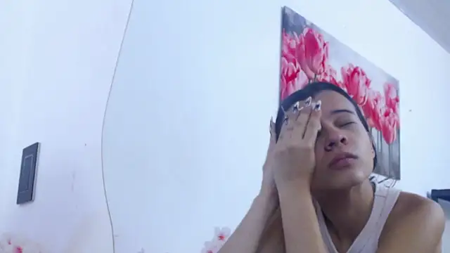 pinky f00x online show from March 30, 2026, 7:26 pm