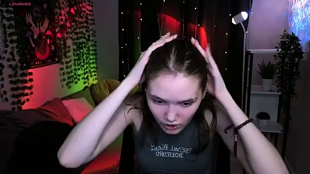 Dilara xBaby online show from June 10, 2026, 2:05 pm