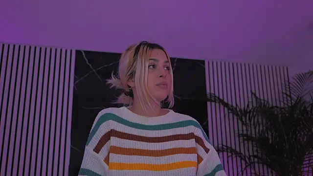 daisyblushh online show from January 6, 2026, 4:32 pm