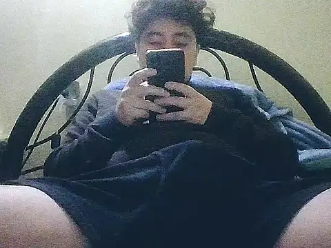 jorgexsuil2hh online show from October 18, 2025, 2:25 am