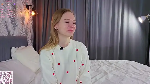 ElvinaRose online show from February 14, 2026, 4:31 am