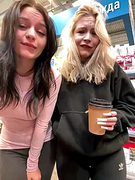 Cum girlss online show from September 29, 2025, 4:06 am