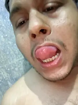 Snapshot of Sonjack7991_sj chatting on October 13, 2025, 2:22 am Sonjack7991 sj online show from October 13, 2025, 2:22 am