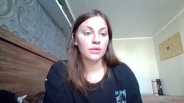 Baby Mon online show from September 13, 2025, 10:26 am