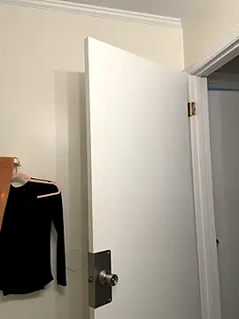 Moxhavix online show from November 12, 2025, 7:13 pm